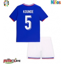 Camiseta Francia Jules Kounde #5 Primera Equipación para niños Eurocopa 2024 manga corta (+ pantalones cortos)